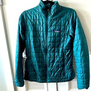 Patagonia Nano-puff Women’s teal small